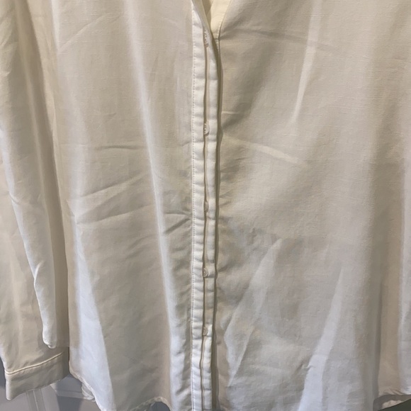 Grade & Gather Soft White Button Down Shirt EUC - Picture 3 of 12